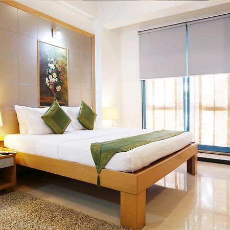 Treebo Edha Suites Koramangala Бангалор Экстерьер фото